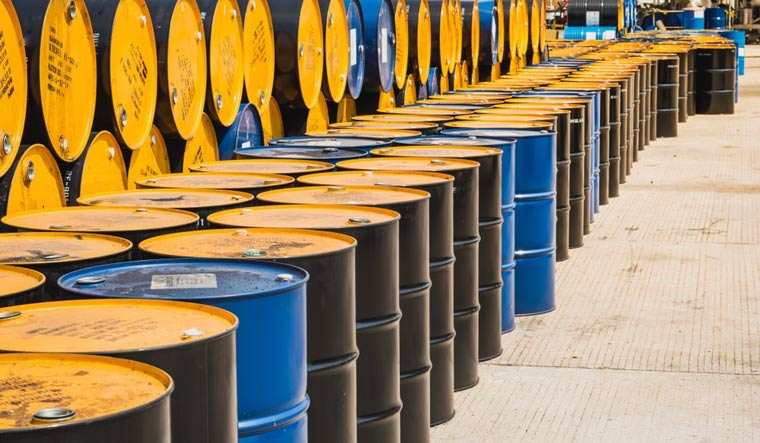 Thị trường dầu thô hôm nay 22/9: Tiếp đà giảm, dầu WTI mất mốc 40 USD/thùng
