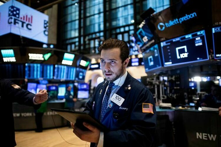 Chứng khoán 9/10: Dow Jones đạt đỉnh, Vn-Index có thể đi ngang