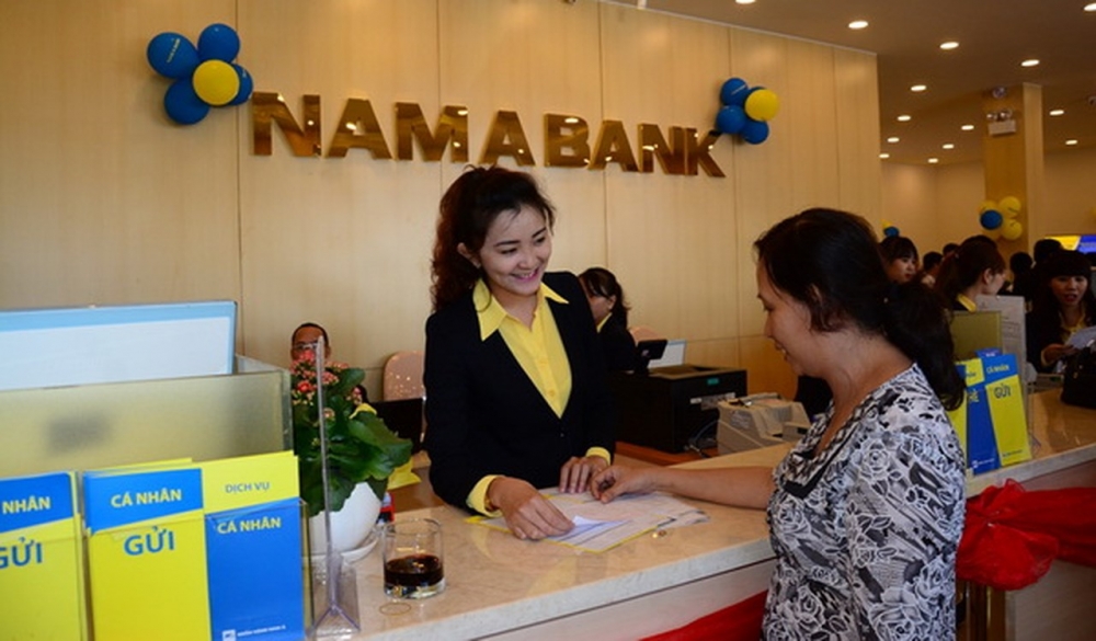 Ngân hàng ‘bứt tốc’ lên sàn trước giờ G