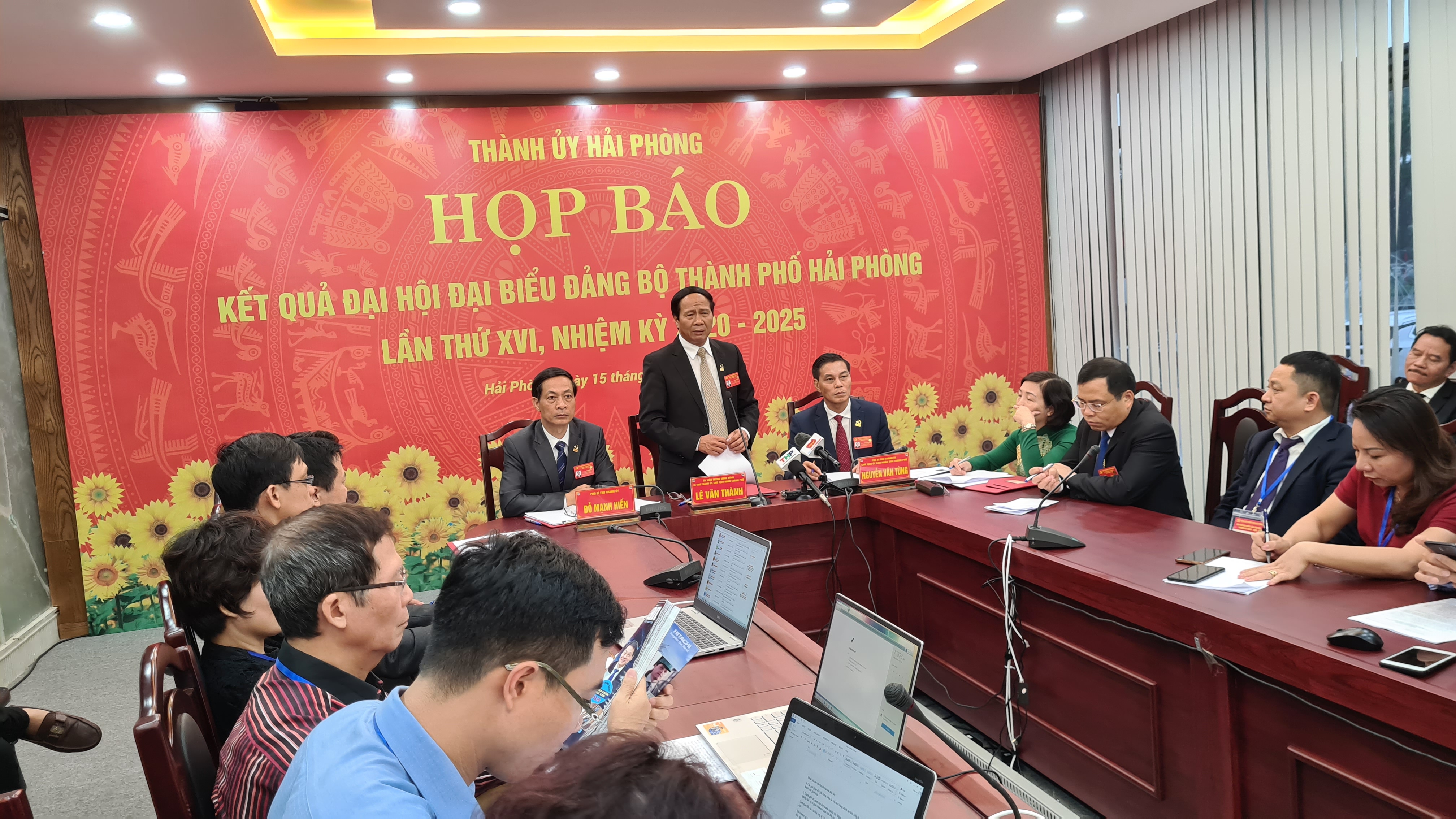 Tạo mọi nguồn lực đầu tư vào Hải Phòng