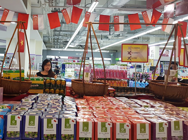 Không dễ ‘kéo gần’ siêu thị nước ngoài với hàng Việt?