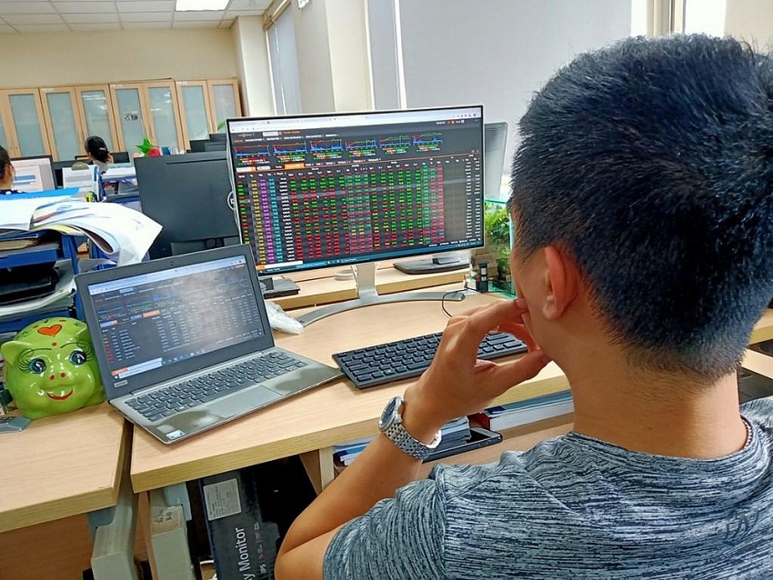 Săn cổ phiếu bất động sản khu công nghiệp