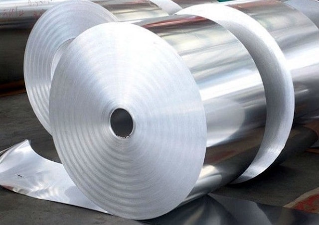 Rà soát nhà xuất khẩu mới trong vụ áp thuế với thép Trung Quốc và Hàn Quốc