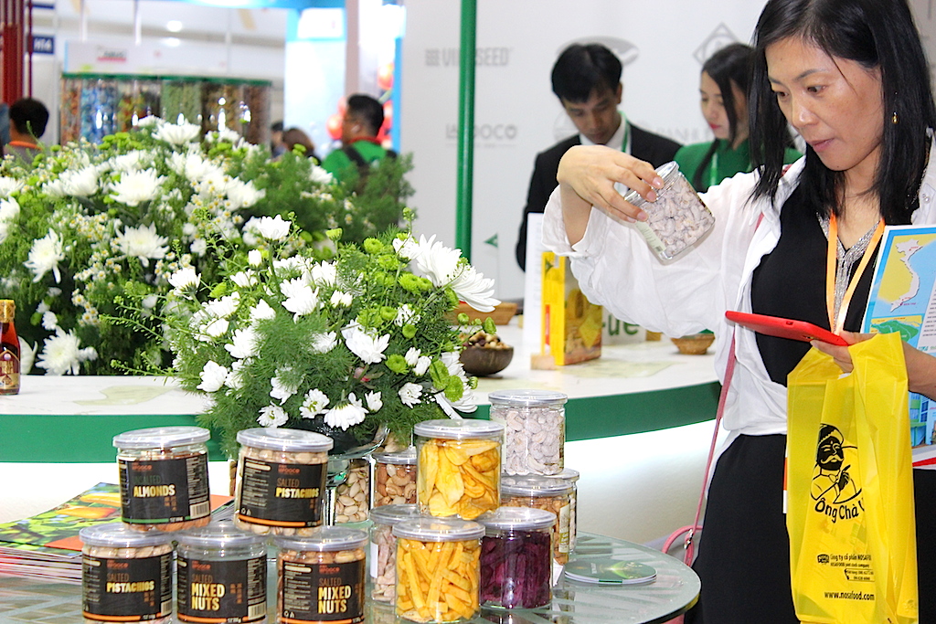 Định hình lại thương hiệu mạnh để vươn ra thế giới