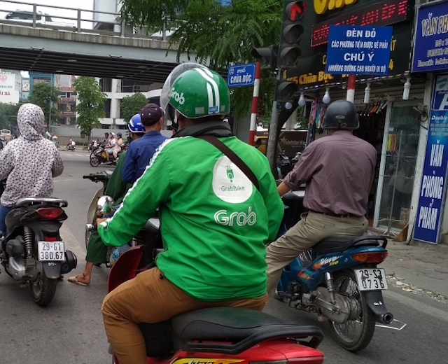 Lái xe công nghệ mòn mỏi chờ đóng BHXH