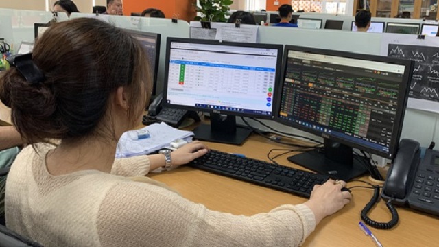 Thị trường chứng khoán và cơ hội cho 'người đến sau'