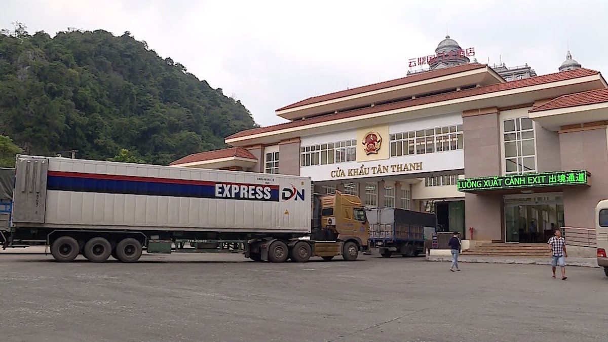Trung Quốc kéo dài thời gian thông quan tại cửa khẩu