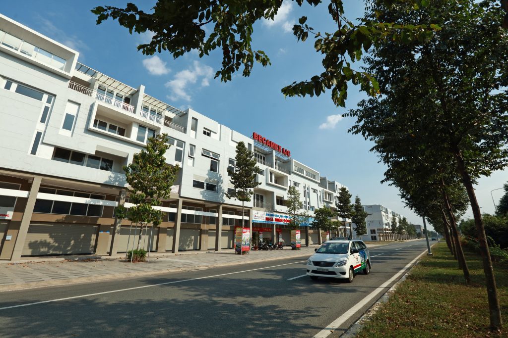Cổ phần Becamex IJC đắt khách