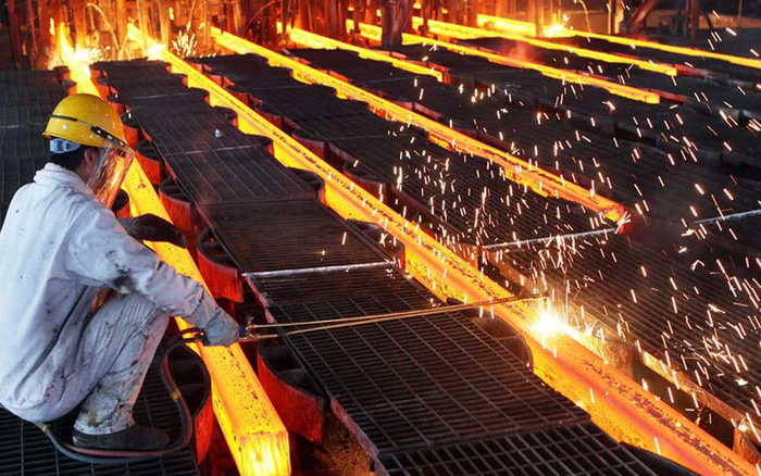 Cổ phiếu ngành thép năm 2021: Liệu 'kỳ tích' có được nối dài?