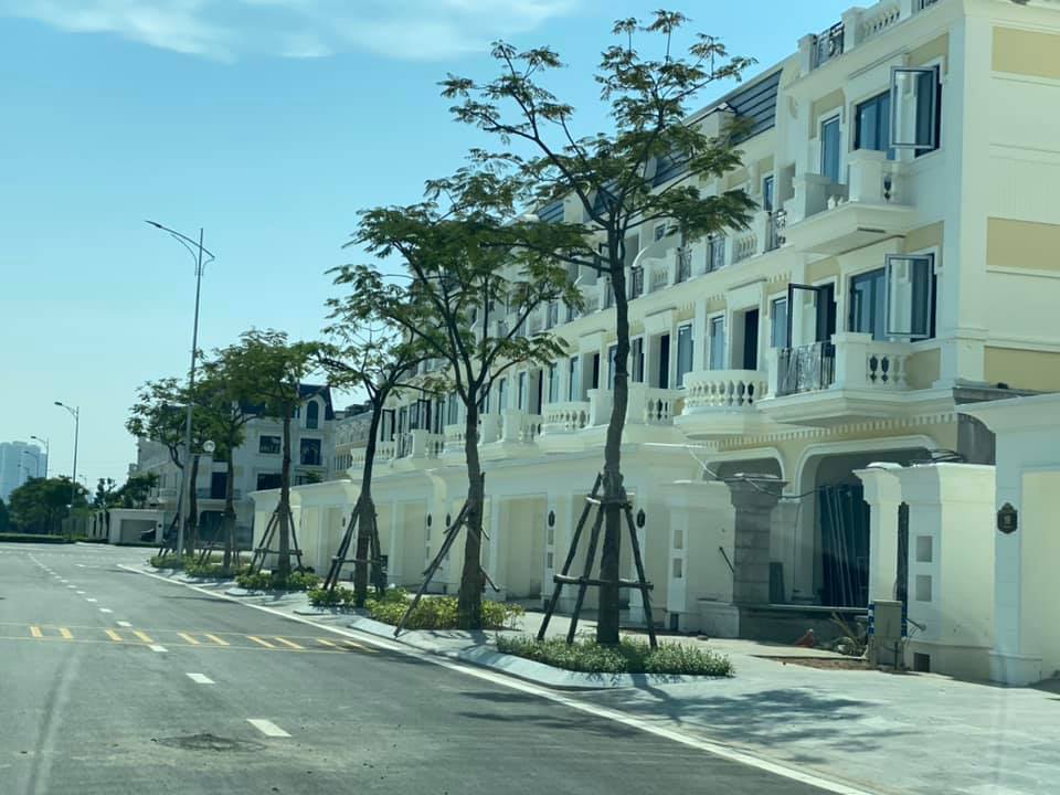 Giá nhà tại Việt Nam đang cao so với thu nhập của người dân?