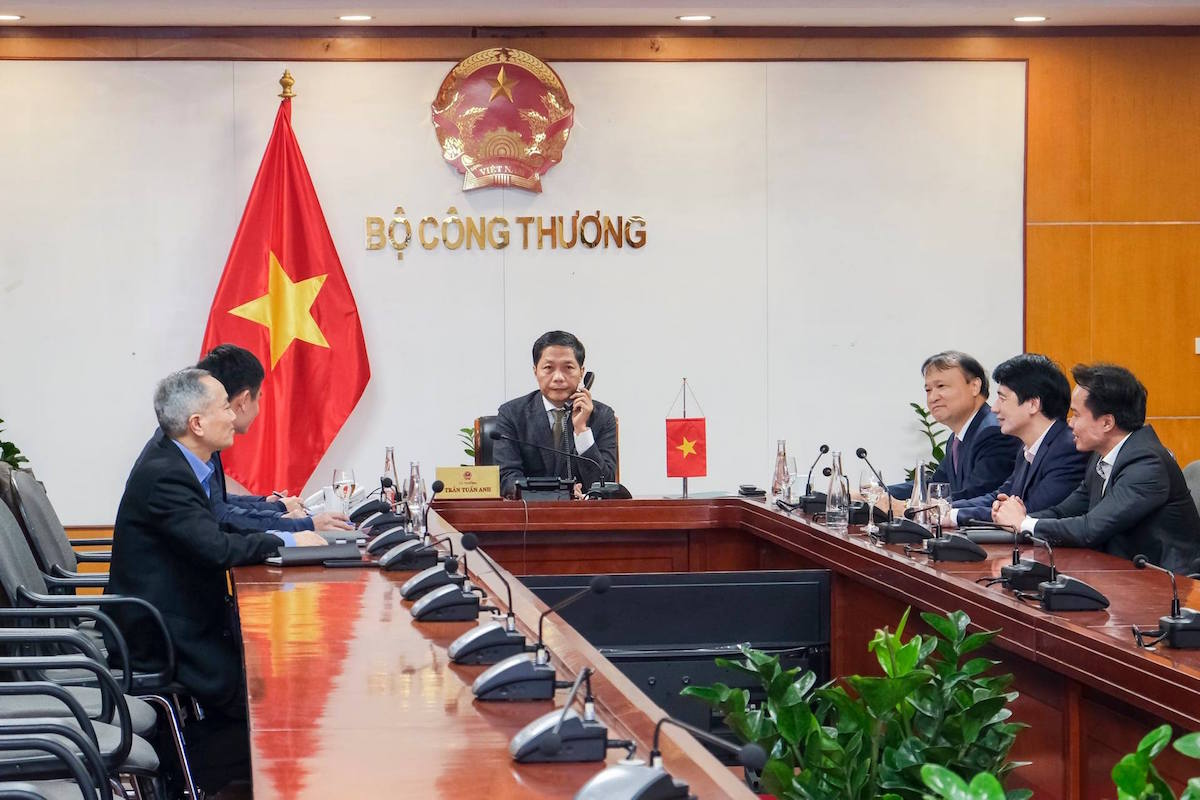 Thông tin Hoa Kỳ có kế hoạch áp thuế với hàng xuất khẩu Việt Nam là không chính xác