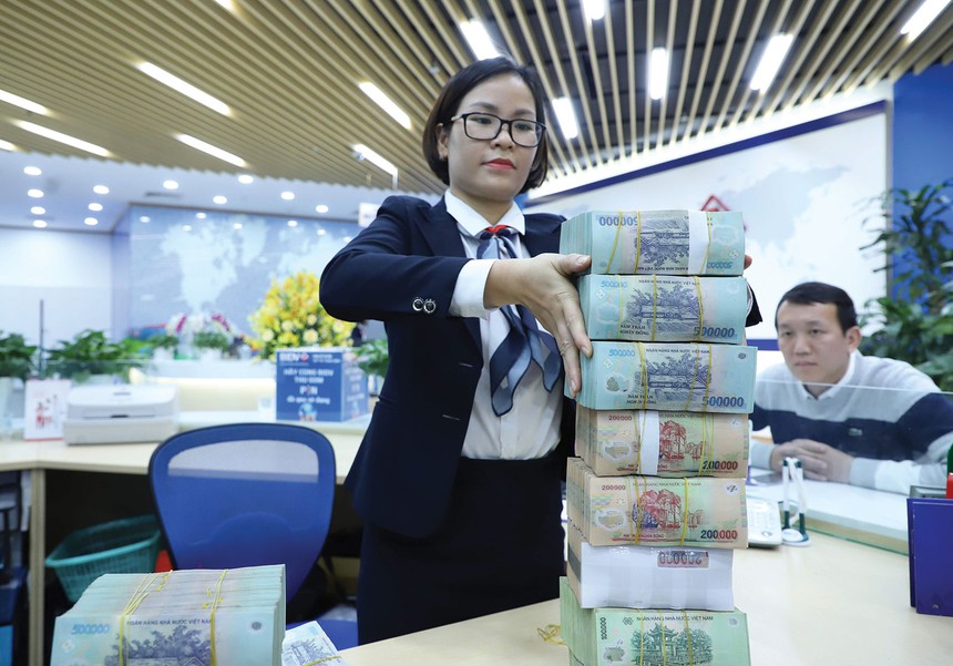 Ngân hàng hưởng lợi lớn từ dòng vốn rẻ
