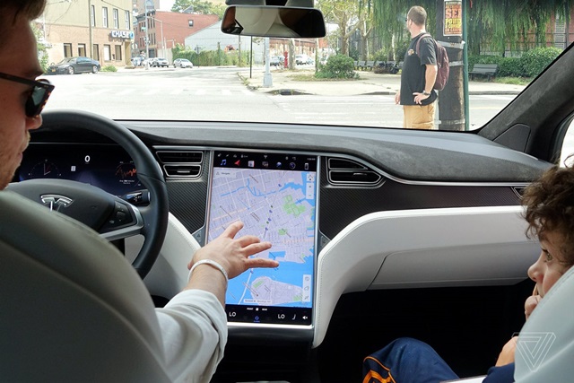 Tesla bị yêu cầu triệu hồi gần 160 ngàn xe Model S và Model X