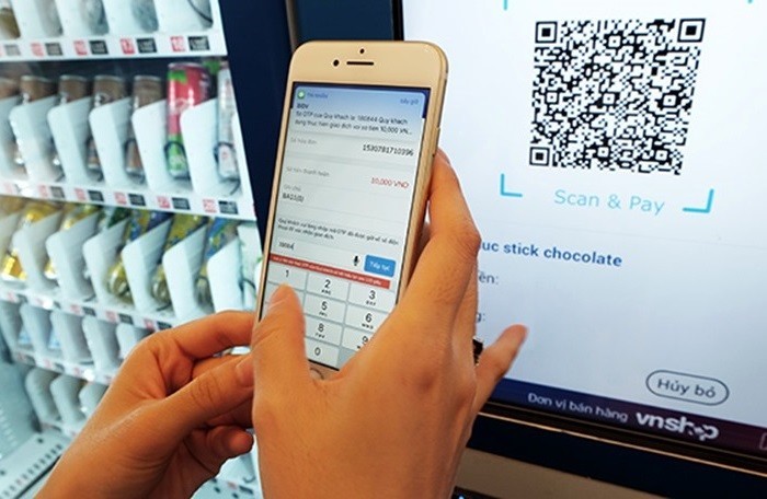 Rút tiền mặt qua ATM ngày càng giảm mạnh