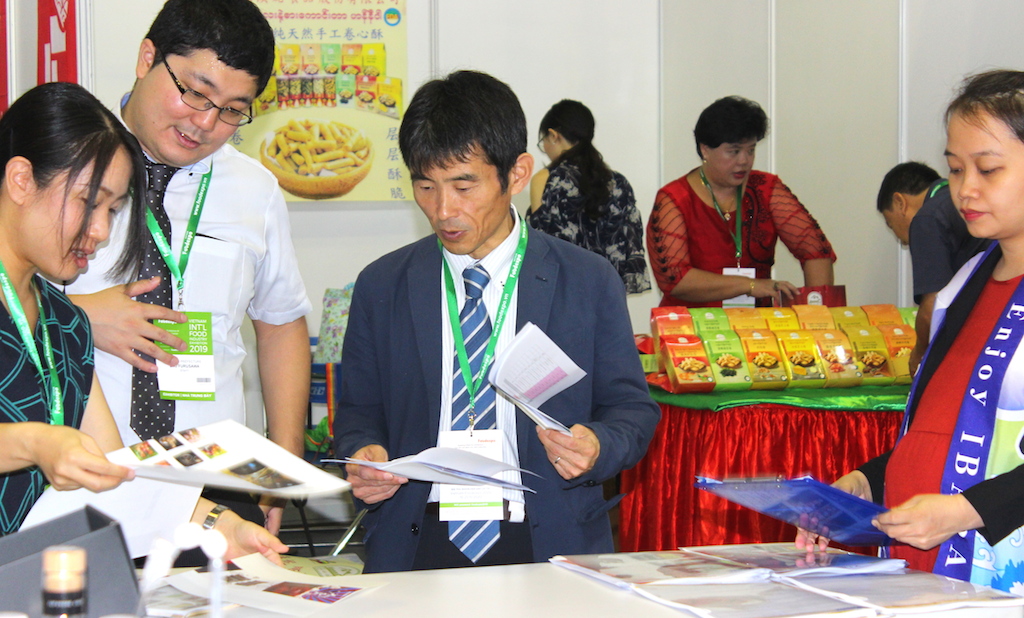 Kỳ vọng nhượng quyền thương mại tăng trưởng trở lại