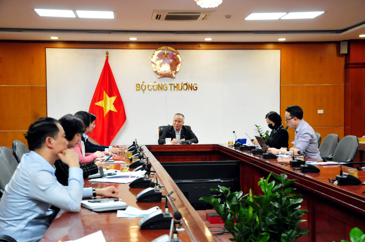 Dịch COVID-19 bùng phát, Bộ Công Thương họp khẩn về cung ứng hàng hóa