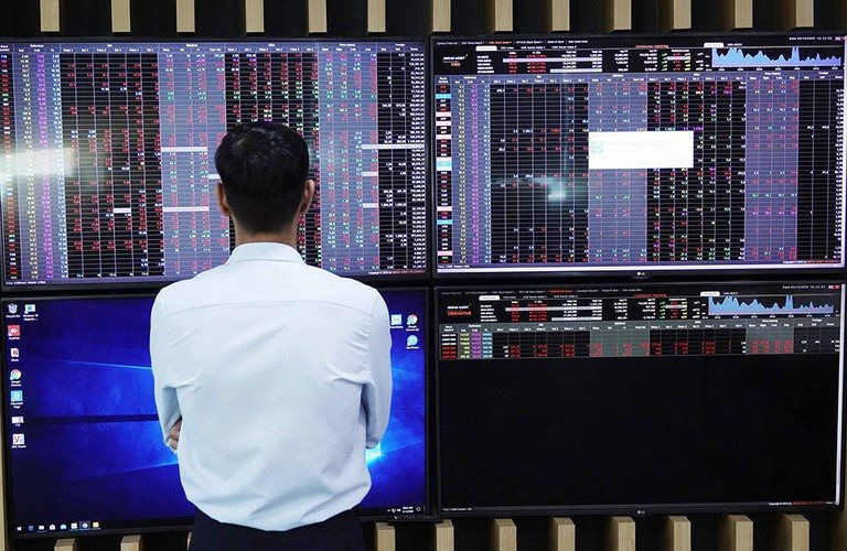 Chứng khoán tuần 1-5/2: Vn-Index vẫn có nhịp giảm điểm trong những phiên đầu tuần