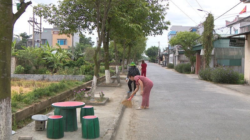 Mô hình sạch từ nhà ra đồng ở HTX Nguyên Xá