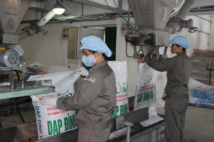 Phân bón DAP tăng giá sốc, Bộ Công Thương nói gì?