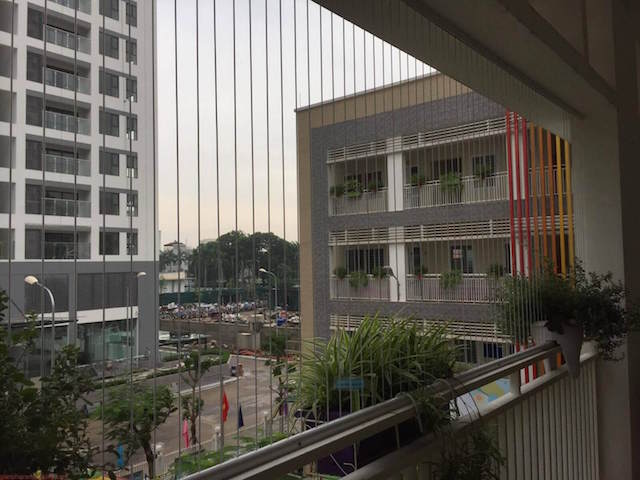 Savills: Hai vấn đề cần lưu ý khi lắp lưới an toàn cho nhà chung cư