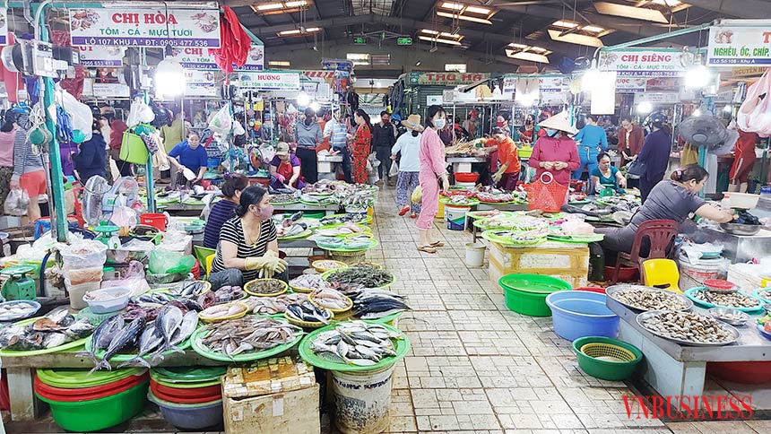 Tín dụng nội bộ tại HTX chợ Hòa Cường giúp đẩy lùi nạn cho vay nặng lãi