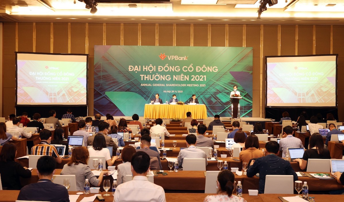 Bán vốn tại FE Credit có thể ảnh hưởng tới lợi nhuận của VPBank