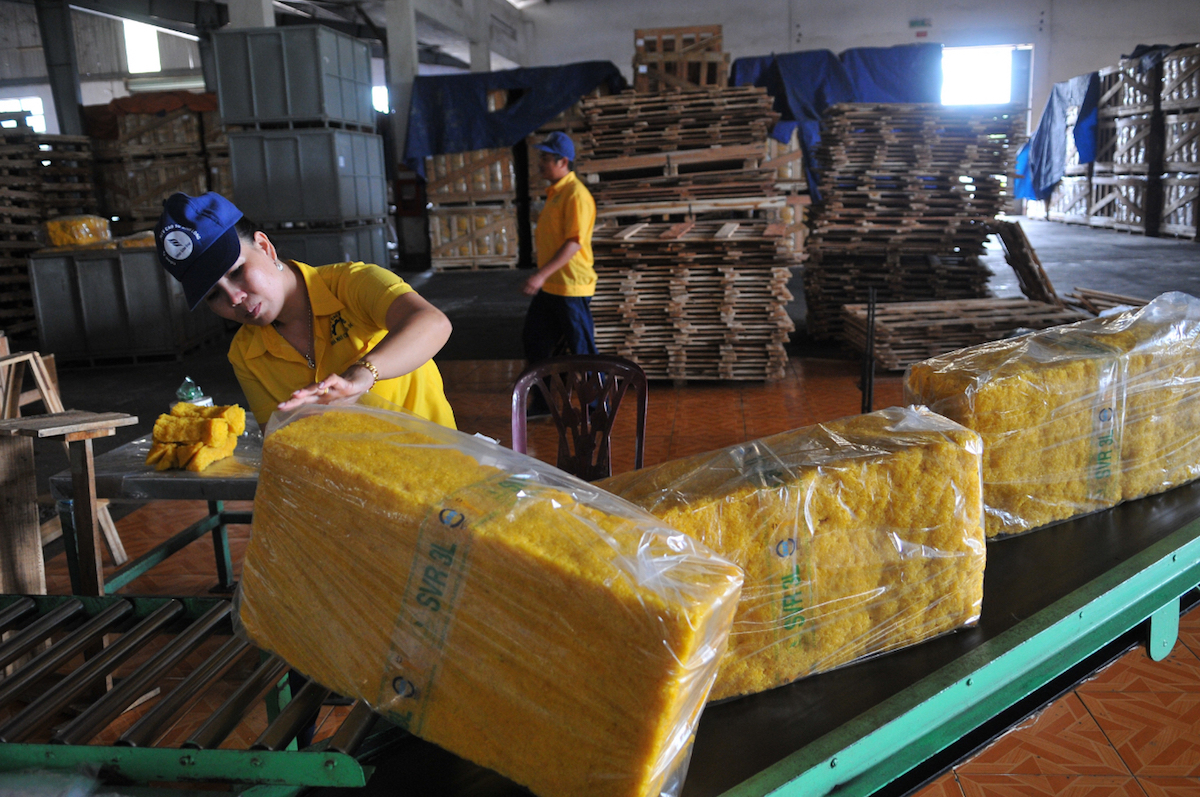 Xuất khẩu cao su vào thị trường Trung Quốc tăng 'nóng'