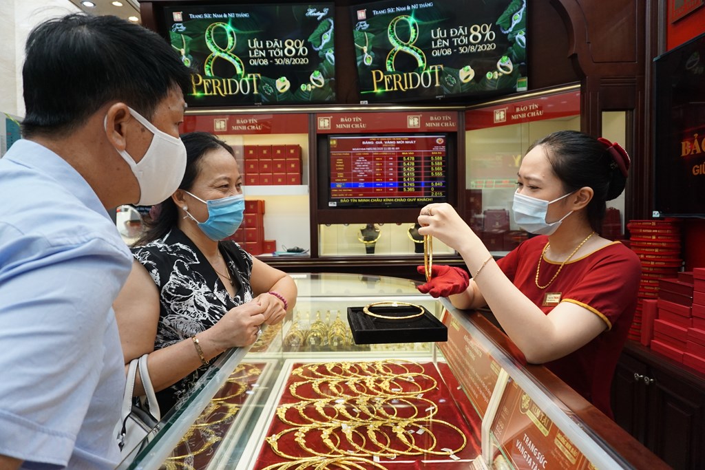 Thị trường tiền tệ ngày 10/5: Giá vàng tiếp nối xu hướng tăng, đồng USD giảm