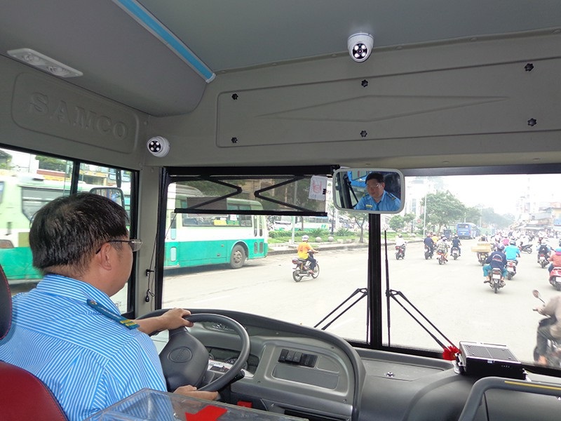 Hợp tác xã vận tải điêu đứng vì... camera