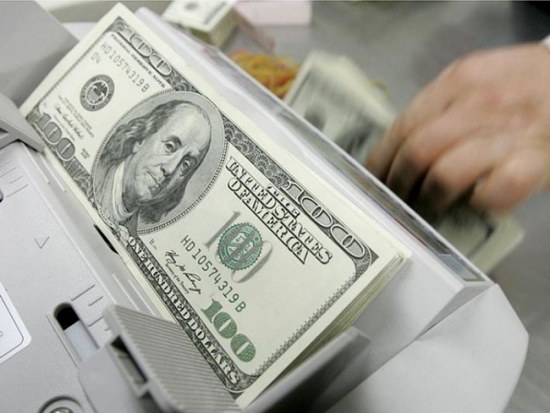 Thị trường tiền tệ ngày 4/6: Giá vàng ‘gục ngã’ trước sức mạnh của USD