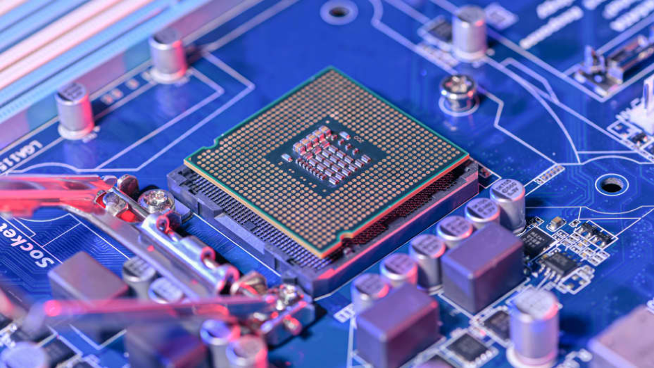 Nhà máy sản xuất chip lớn nhất Vương quốc Anh sắp bị công ty Trung Quốc thôn tính