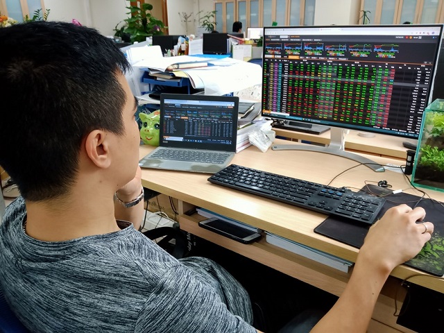 Nhiều rủi ro 'đe dọa' thị trường chứng khoán trong nửa cuối năm 2021