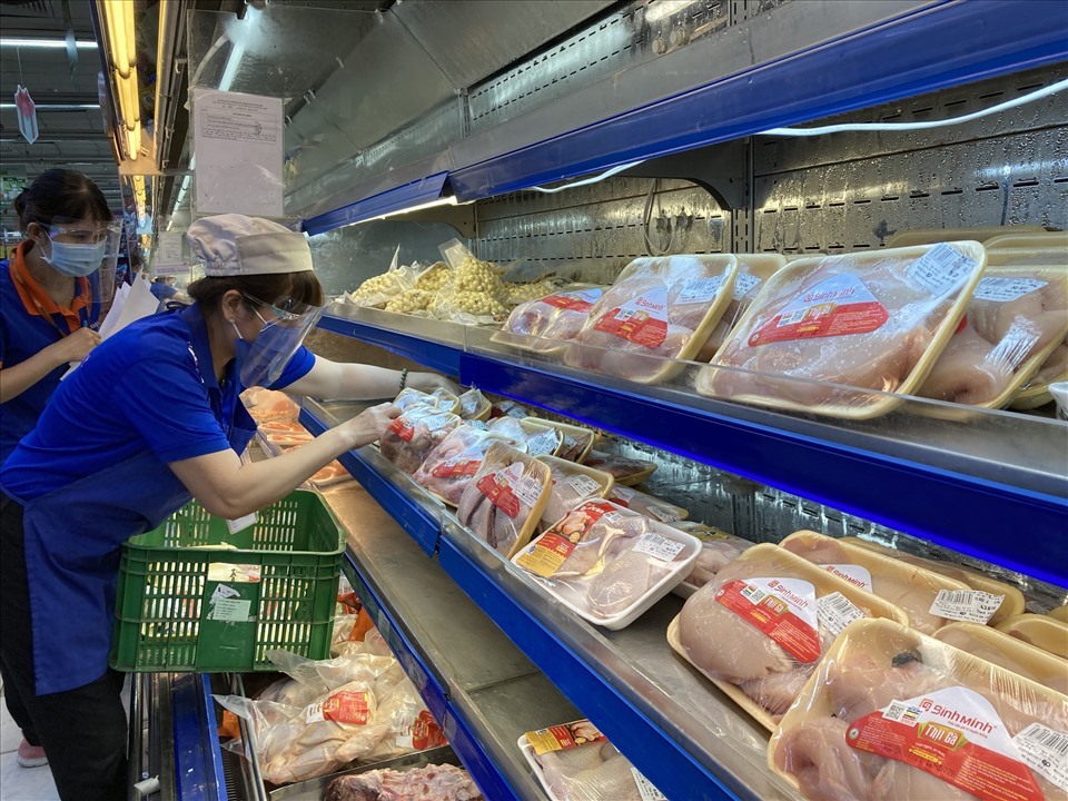 Giãn cách xã hội: TP.HCM và các tỉnh phía Nam một vài nơi thiếu hàng hóa cục bộ