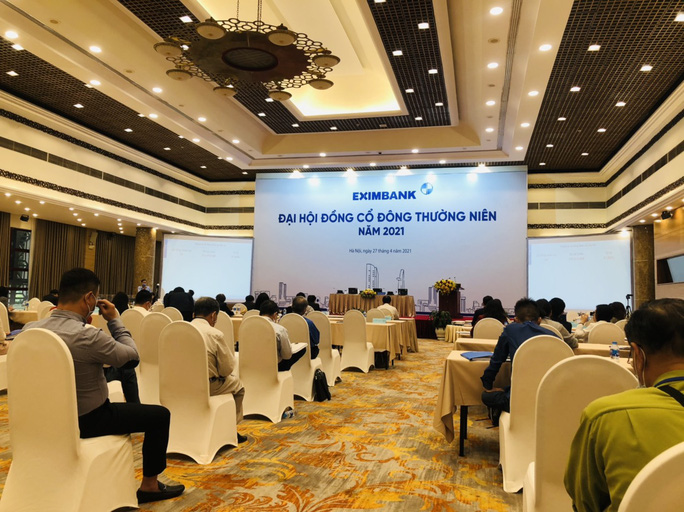 Eximbank trình phương án miễn nhiệm nhiều nhân sự 'thượng tầng'