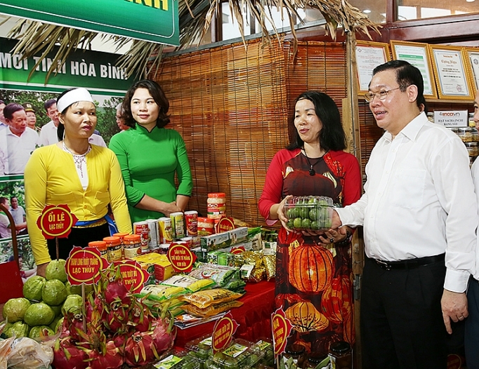 Sức bật từ sản phẩm OCOP ở Hòa Bình (Bài cuối): Thúc đẩy quảng bá, mở rộng thị trường