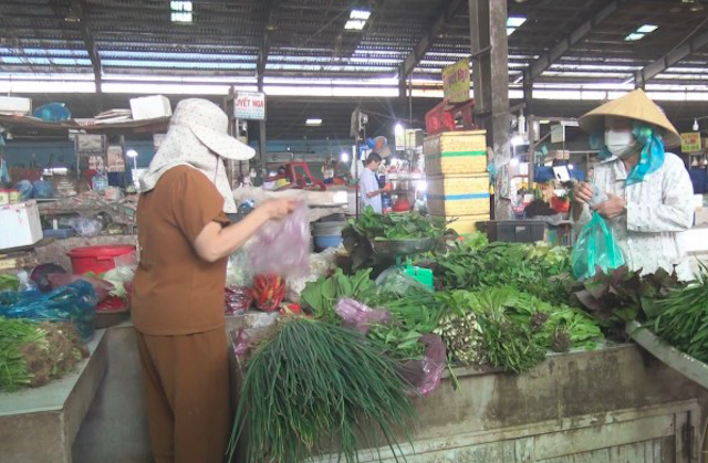 Lo ngại hiệu ứng từ giá xăng dầu