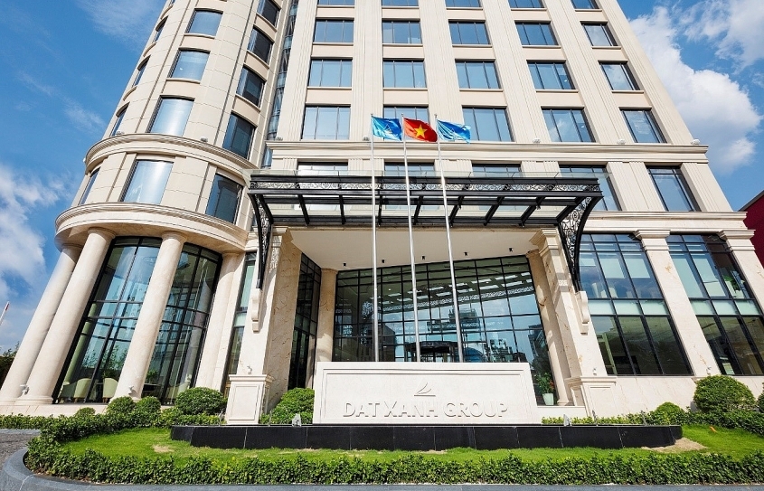 Ngày chào sàn thảm hại của Đất Xanh Services, cổ phiếu đỏ lòm, nhà đầu tư ngó lơ