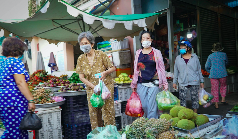 Cần coi trọng kênh phân phối truyền thống