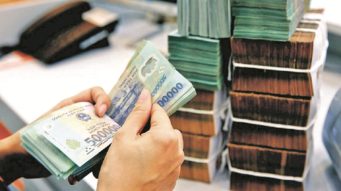 Cạn 'room' tín dụng: Dòng vốn có đi đúng hướng?