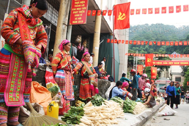 Bảo tồn không gian văn hóa chợ phiên Hoàng Su Phì