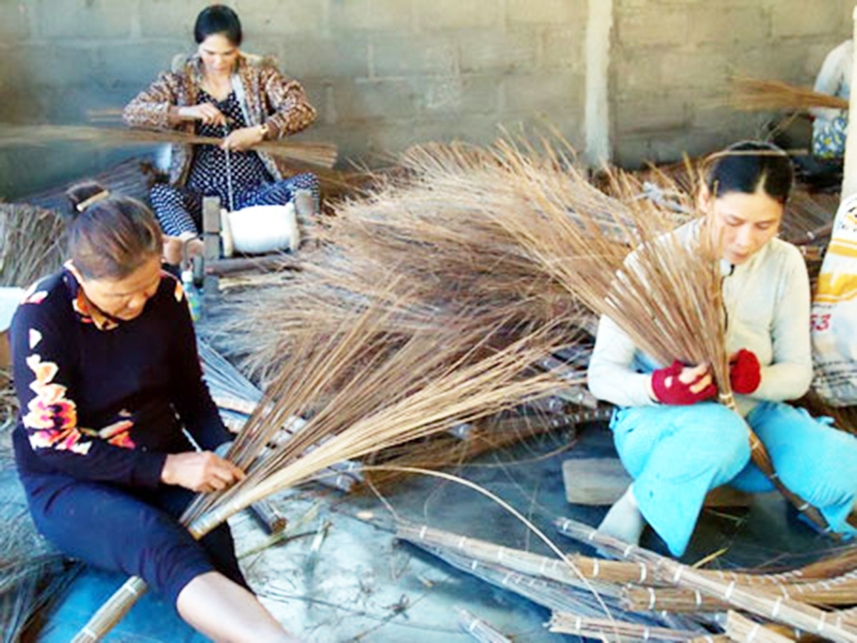 Thạnh Phú chú trọng mô hình nghề nâng cao thu nhập cho người dân