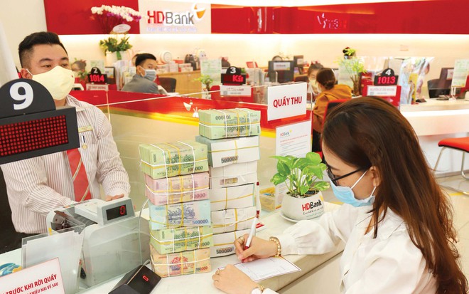 Không thể trả nợ ngân hàng, người mua nhà và ô tô trả góp 'cầu cứu'