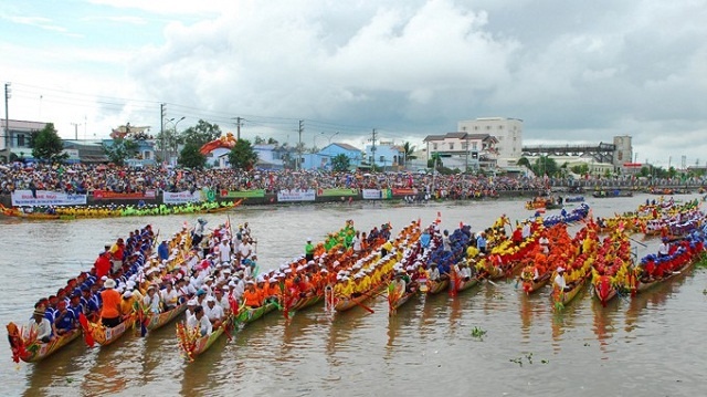 le-hoi-dua-ghe-ngo-8728-1629792973.jpg