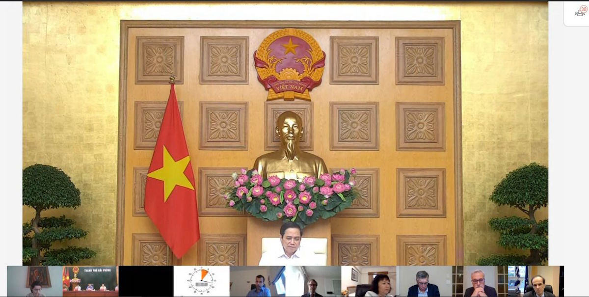 Chủ tịch EuroCham: Chuyển một số đơn hàng sang nước khác là quyết định tạm thời của doanh nghiệp châu Âu