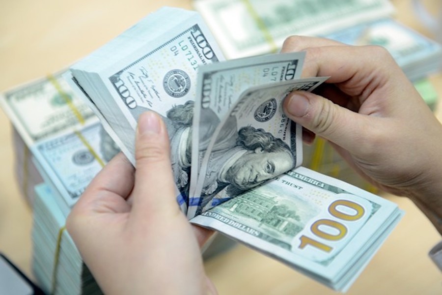 Giá vàng SJC và đồng USD tăng nhẹ