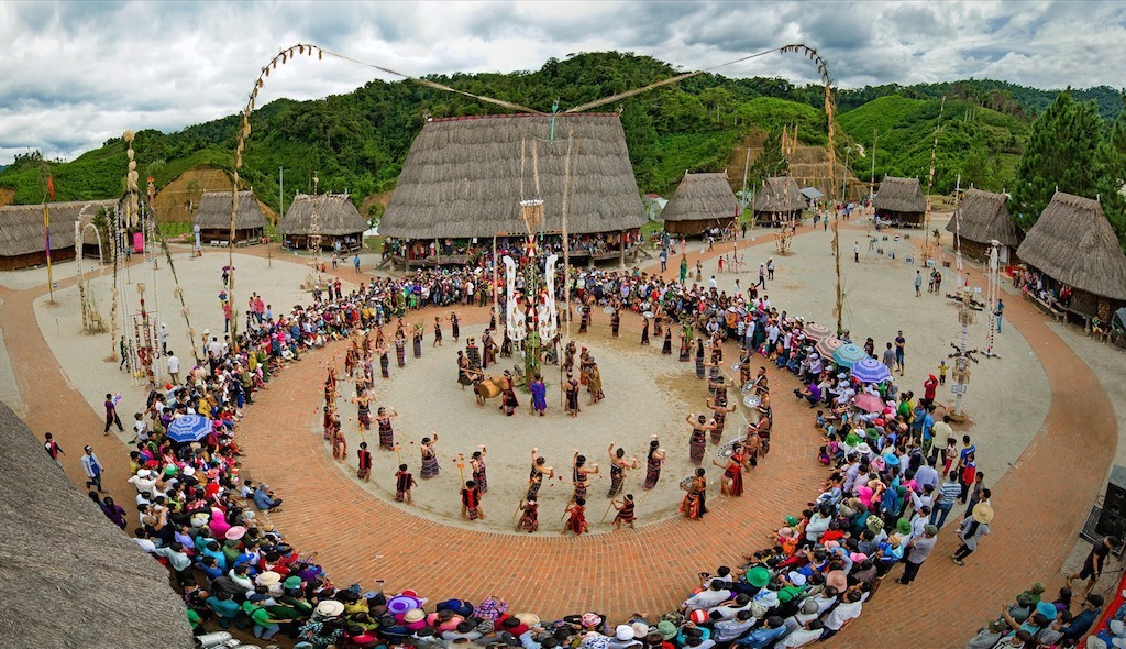 Hướng đi mới của người Cơ Tu ở Quảng Nam (Bài cuối): ‘Hái ra tiền’ cùng du lịch cộng đồng
