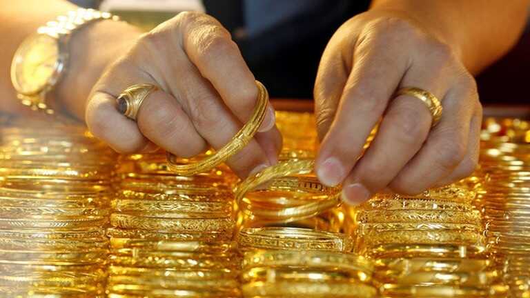 Giá vàng miếng SJC đi ngang, USD biến động trái chiều trong phiên giao dịch đầu tuần
