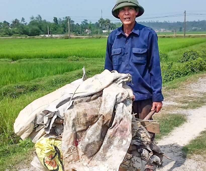 Đẹp làng, sạch xóm nhờ HTX vệ sinh môi trường