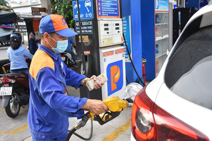 Giá xăng dầu tiếp tục tăng lần thứ 2 liên tiếp