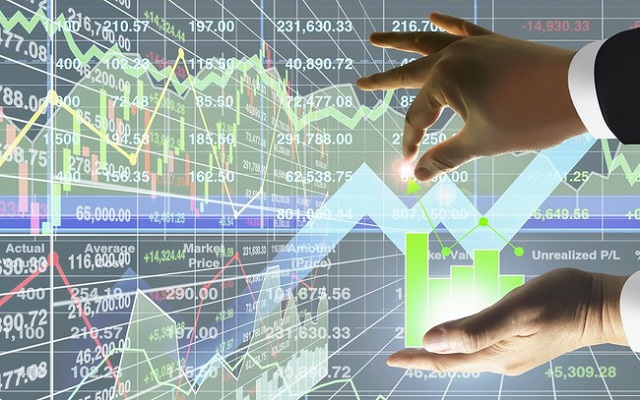 Khả năng cao thị trường chứng khoán sẽ có một cú điều chỉnh vào tháng 11